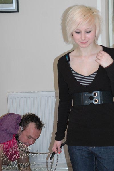 A crawling doggy slave that serve as a trolley as well for Mistress Becky